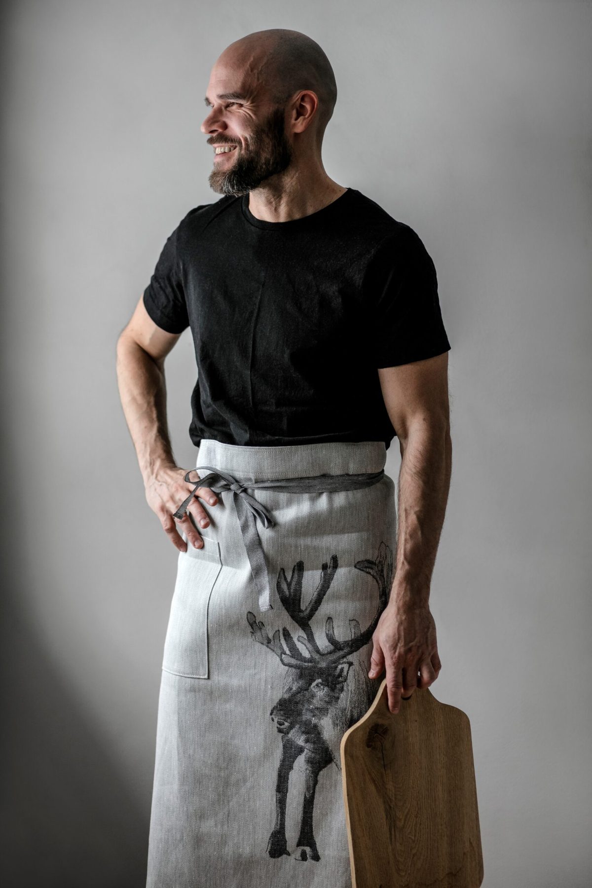 Men's Moose Apron Lapuan Kankurit Finland