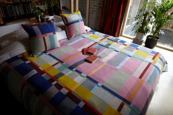 Wallace Sewell blankets throws pillowsBlanklet
