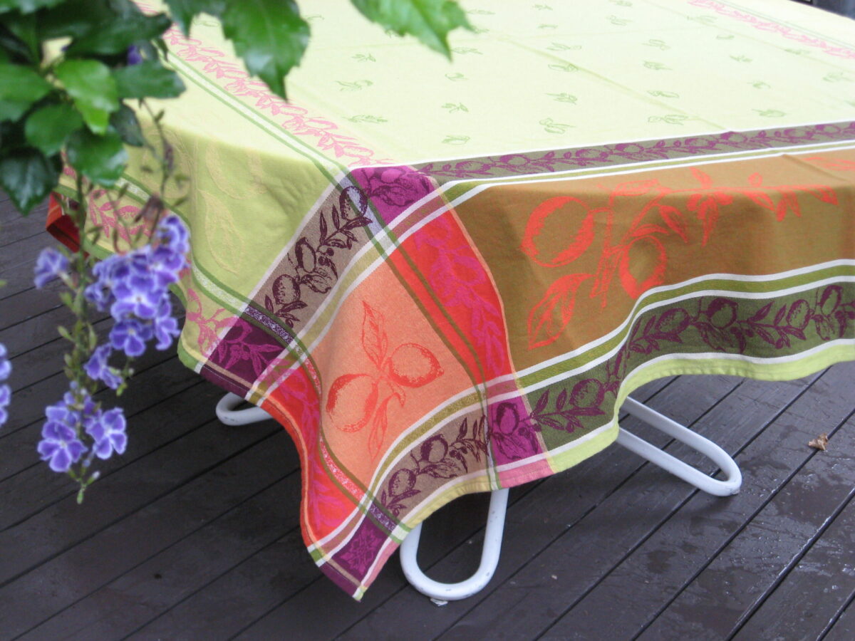 le cluny provence tablecloth france