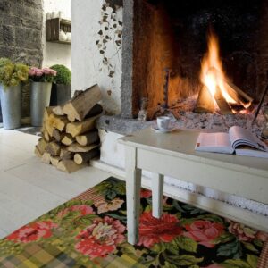 Miho Italian rugs at Metaphore European Home