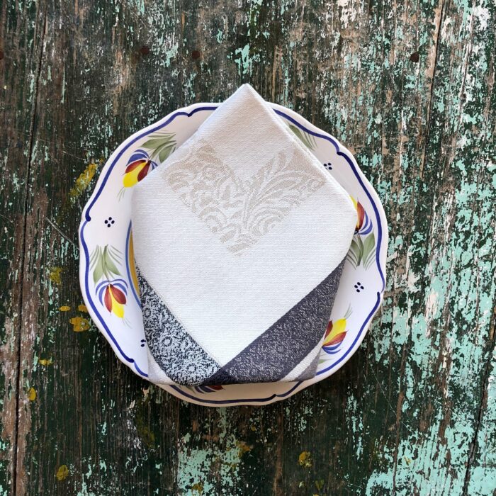 Le Cluny Provence tablecloths napkins