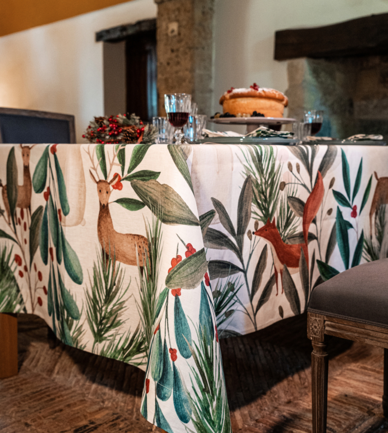 NapKing Italian linen tablecloths