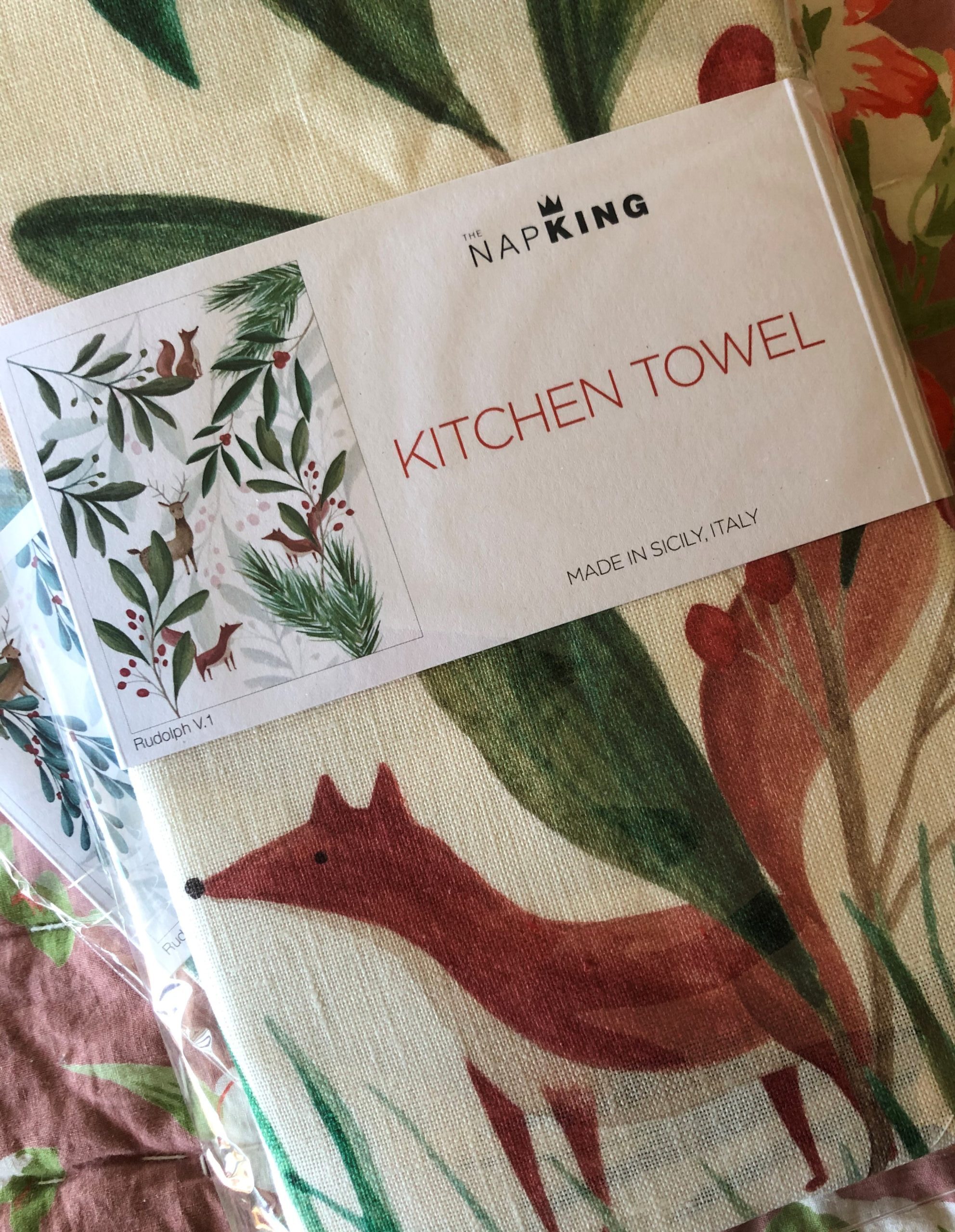 Linen Casa Kitchen Towel – White Stripes on Natural  Métaphore European  Home Textiles & Gifts: Wallace#Sewell, Lapuan Kankurit, David Fussenegger,  NapKing, Miho, Tweedmill, Libeco