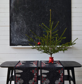Ekelund Weavers Table Runner JULSTAD