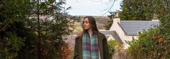 LOCHCARRON of SCOTLAND Tartans - Scarves & Throws