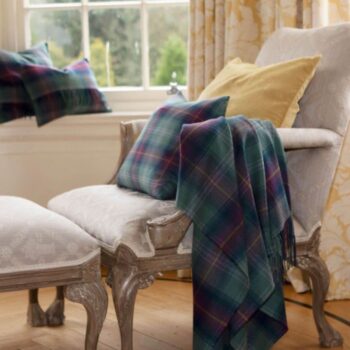 LOCHCARRON of Scotland Lambswool HAME TARTAN